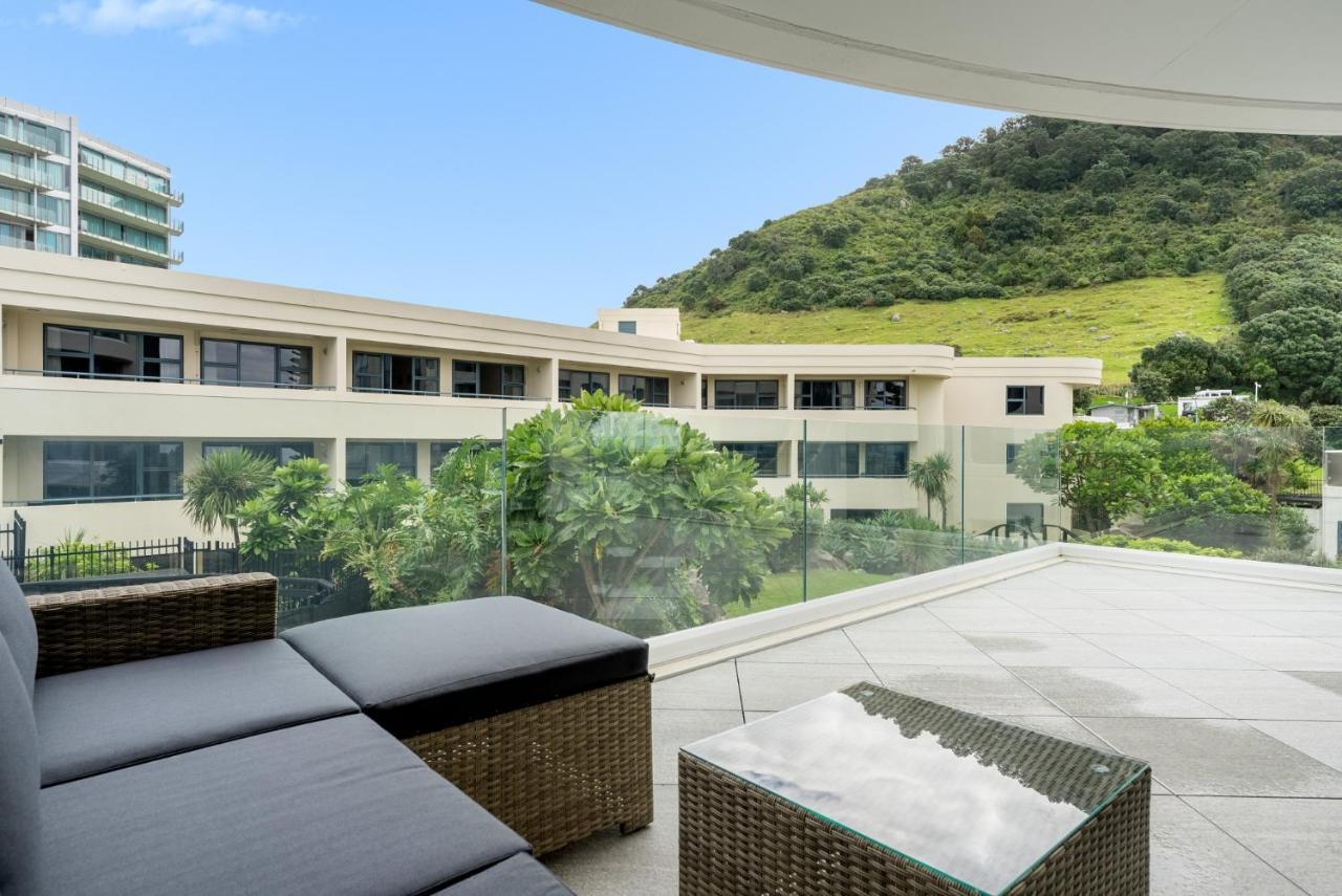 Oceanside Apartment With Garden Views Mount Maunganui Exteriér fotografie