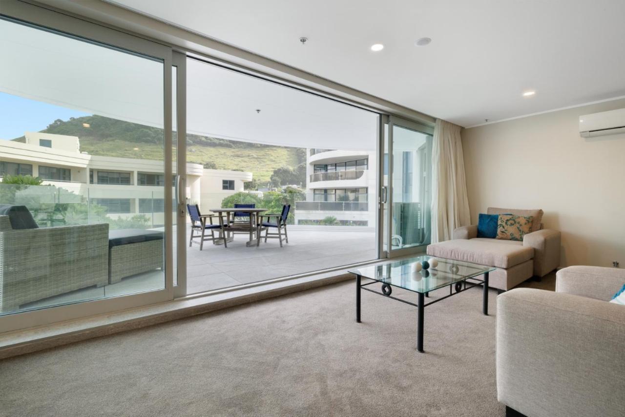 Oceanside Apartment With Garden Views Mount Maunganui Exteriér fotografie